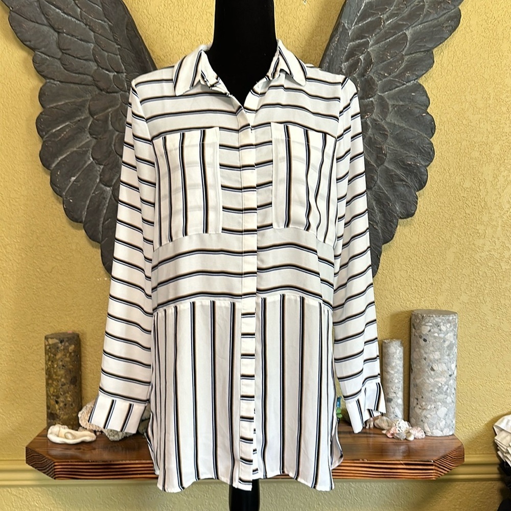 Reitmans Button Down Striped Shirt